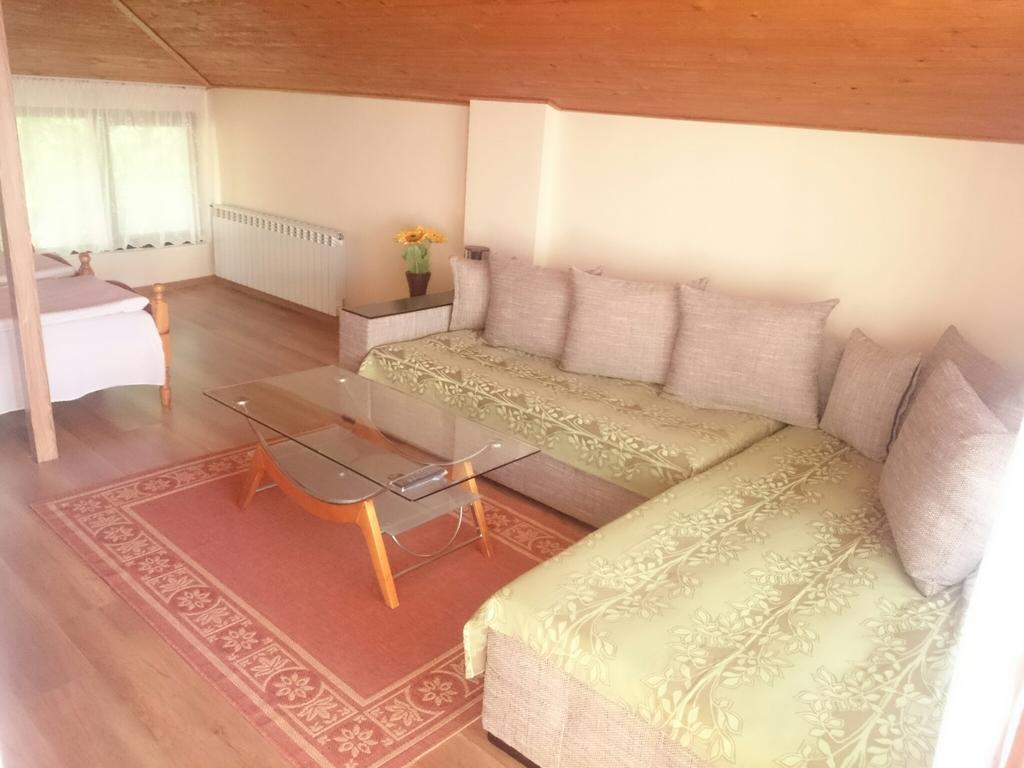 סוזופול Guest House Koral חדר תמונה